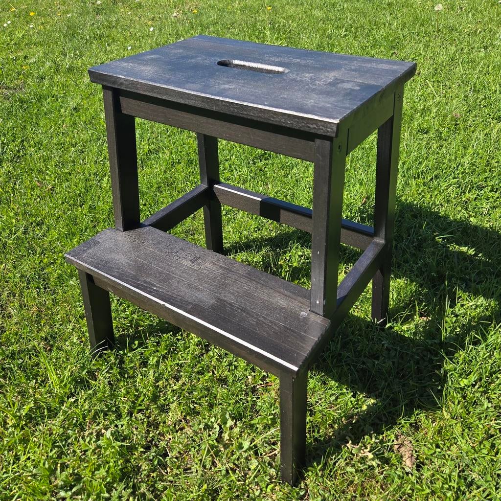 Ikea Bekvam stevig houten kruk zwart opstapje, Huis en Inrichting, Krukjes, Ophalen, Zo goed als nieuw, Hout