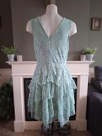 Rinascimento zeegroen mint kanten jurk L 40, Maat 38/40 (M), Overige kleuren, Verzenden, Rinascimento