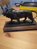 Bronsbeeld van leeuw, gesigneerd, Ophalen