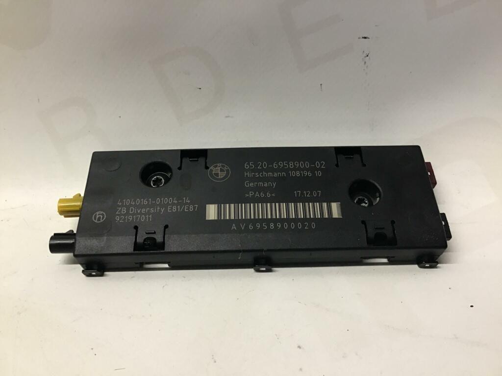 Antenne versterker BMW 1-serie E87 ('07-'11) 6520695890002, Ophalen of Verzenden, -, -, -