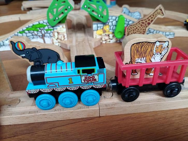 Houten Thomas de trein treinbaan incl. Ikea baan, Kinderen en Baby's, Speelgoed | Houten speelgoed