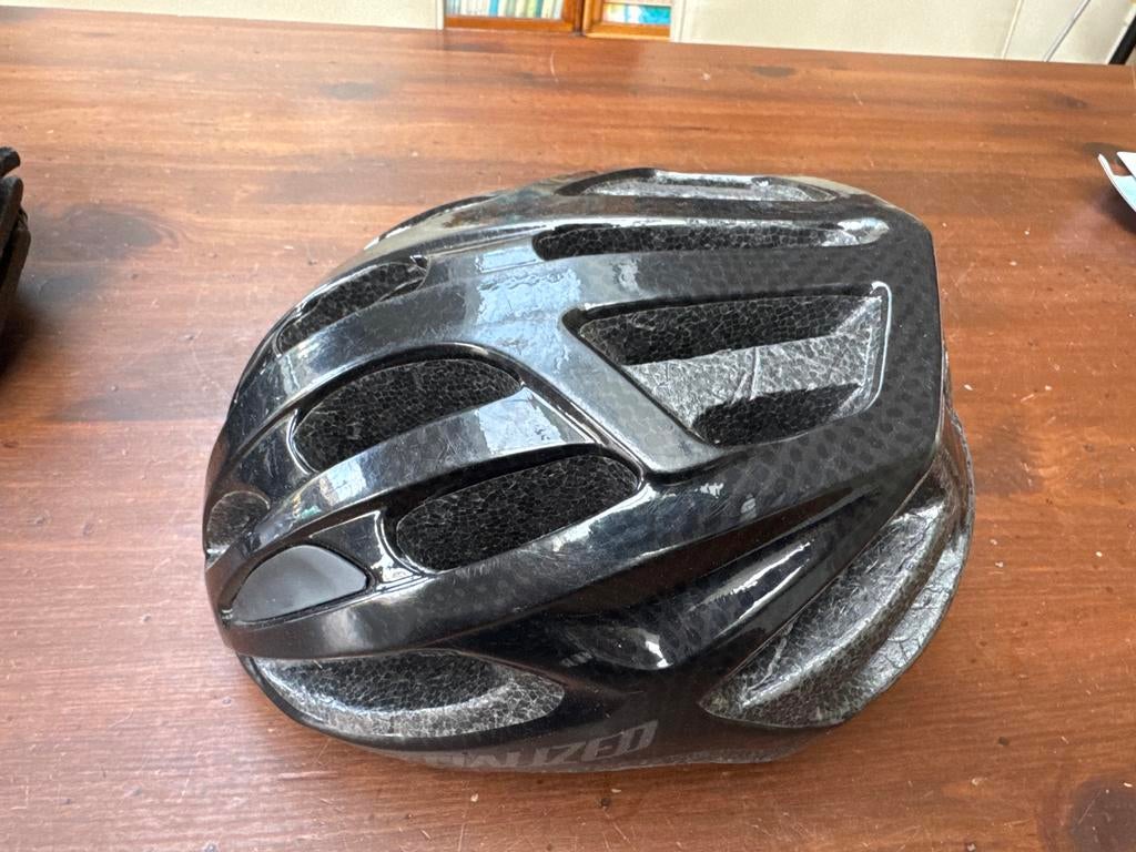 Zwarte Specialized fietshelm maat 54-62 cm 310 gram, Fietsen en Brommers, Fietsaccessoires | Fietshelmen, Ophalen of Verzenden