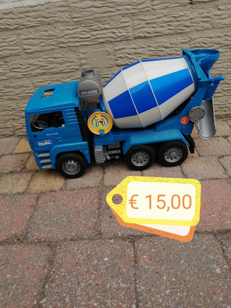 Bruder cementwagen betonmixer, Ophalen