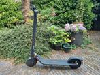 Ninebot E22E elektrische step - Z.G.A.N. (175 km), Fietsen en Brommers, Steps, Ophalen of Verzenden, Zo goed als nieuw, Elektrische step (E-scooter)