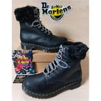 Dr. Martens 1460 Serena Collar, Black Streeter Maat: 38 UK5, Kleding | Dames, Schoenen, Zwart, Lage of Enkellaarzen, Nieuw, Ophalen of Verzenden