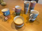 HK living, 70ties, kopjes en schaaltjes, Huis en Inrichting, Keuken | Servies, Keramiek, Ophalen of Verzenden, Zo goed als nieuw