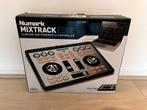 Numark Mixtrack Edge Slimline Portable Digital DJ Controller, Muziek en Instrumenten, Dj-sets en Draaitafels, Nieuw, Numark, Ophalen