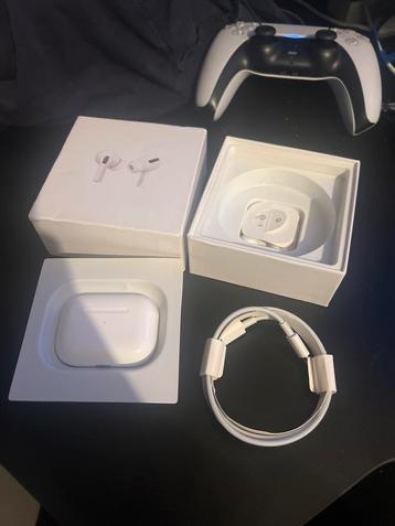 AirPods Pro (1e generatie) beschikbaar voor biedingen