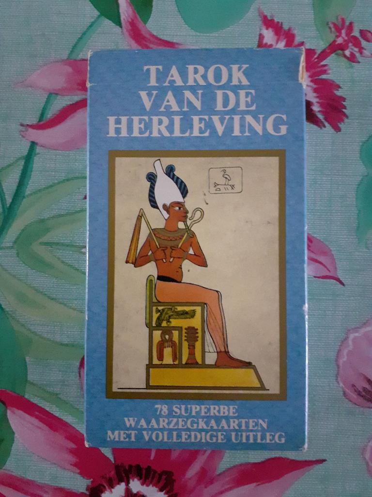 Tarok van de Herleving, Boeken, Ophalen of Verzenden, Zo goed als nieuw, Tarot of Kaarten leggen, Achtergrond en Informatie