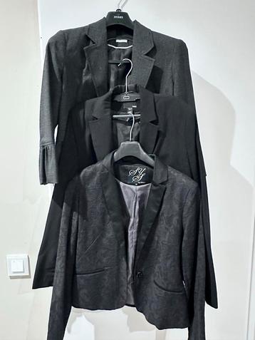 Colbert en broek set - Maat S/M beschikbaar voor biedingen