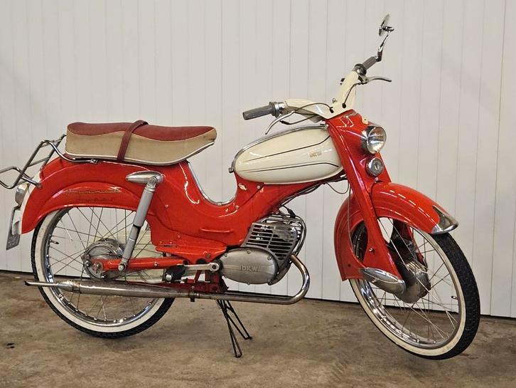 DKW Hummel brommer, gerestaureerd, Fietsen en Brommers, Brommers | Oldtimers, Overige merken, Ophalen