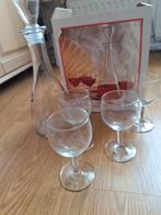 Nieuwe Wijnset - 5 delig met Karaf, Glas of Glazen, Nieuw, Ophalen of Verzenden, Glas