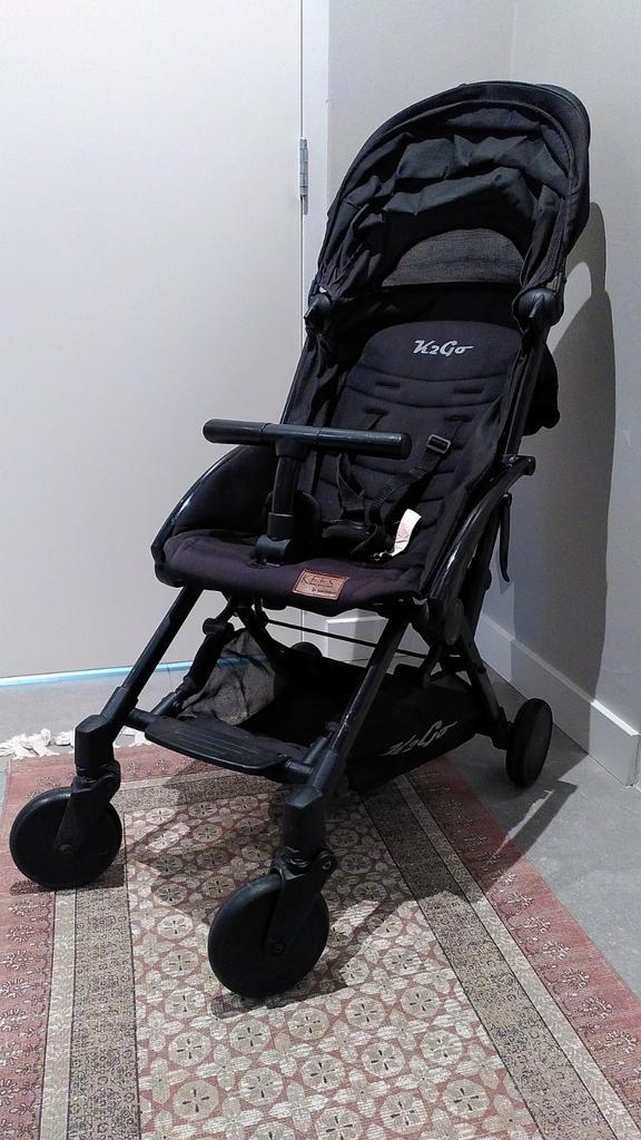 Kees K2Go Compacte Buggy, Kinderen en Baby's, Kinderwagens en Combinaties, Gebruikt, Kinderwagen, Overige merken, Ophalen of Verzenden
