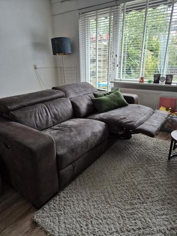 Elektrisch verstelbare bank - nette staat, garantie! beschikbaar voor biedingen