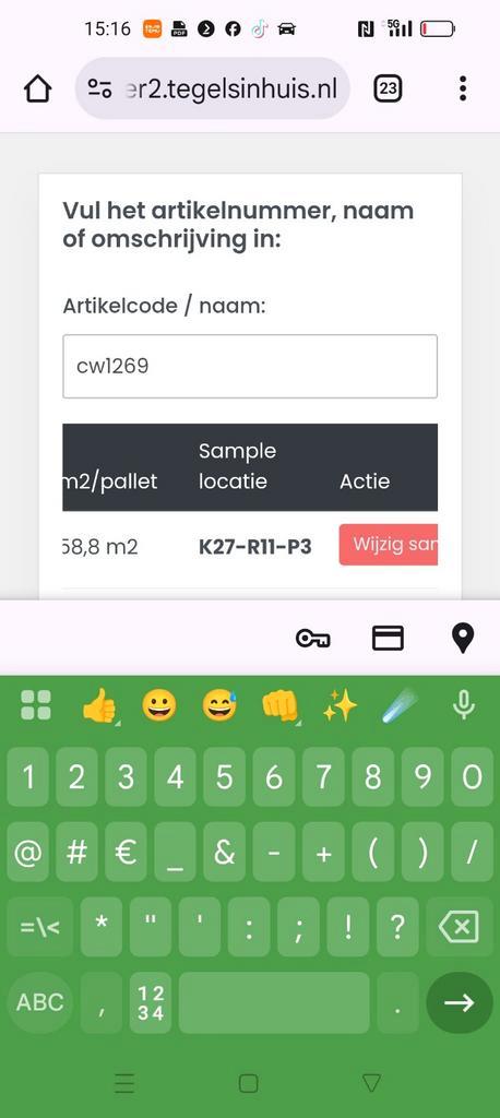 Corbusier LC4 - Makeover met Koeienhuid, Huis en Inrichting, Fauteuils, Gebruikt, Leer, Metaal, Ophalen of Verzenden