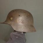 Wehrmacht M40 Stahlhelm - Origineel WOII, Verzamelen, Ophalen of Verzenden, Landmacht, Duitsland, Helm of Baret