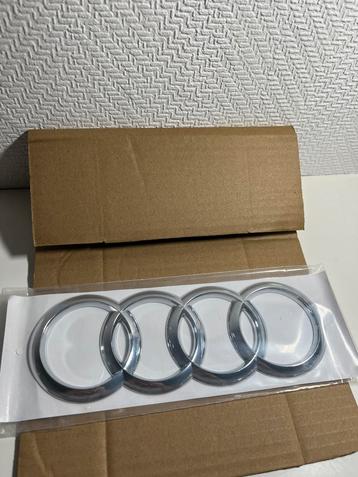 Audi Chrome Logo - Ringen voor Kofferbak beschikbaar voor biedingen
