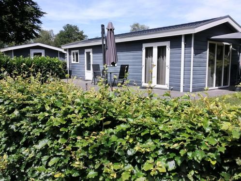 Instapklaar kunststof chalet te koop eigen gebruik verhuur, Huizen en Kamers, Recreatiewoningen te koop, Utrecht, Chalet