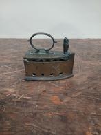 Antiek Miniatuur Strijkijzer met Uil, Antiek en Kunst, Ophalen of Verzenden