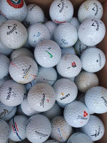 Golfballen - 100 stuks beschikbaar voor biedingen