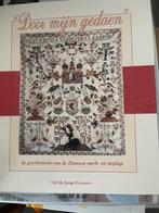 4 mappen /boekjes over klederdracht Zeeland., Hobby en Vrije tijd, Borduren en Borduurmachines, Ophalen of Verzenden, Zo goed als nieuw