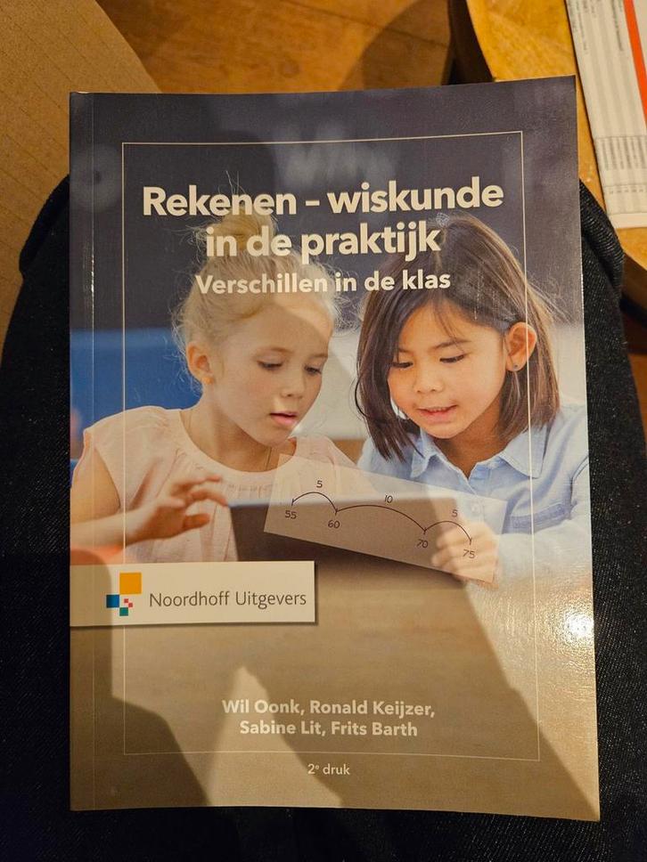 Rekenen-wiskunde in de praktijk - Verschillen in de klas, Boeken, Studieboeken en Cursussen, Zo goed als nieuw, HBO, Ophalen of Verzenden