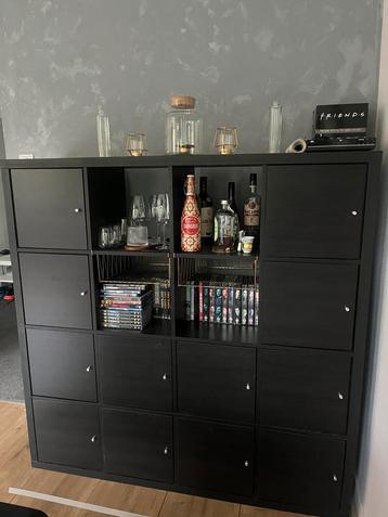 KALLAX Shelving Unit with 12 Doors / Kast met 12 Deuren beschikbaar voor biedingen