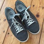 FITFLOP GRIJS SUÈDE SNEAKER 43, Overige kleuren, Ophalen of Verzenden, Sneakers of Gympen, Fitflop