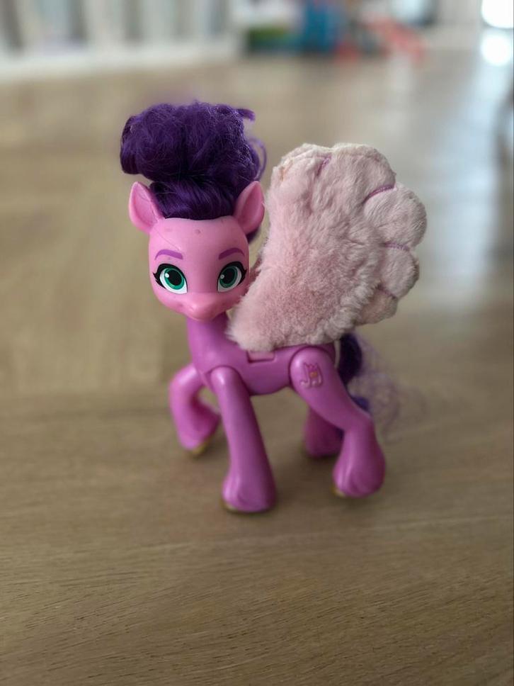 My Little Pony speelgoed – paarse pony met vleugels, Kinderen en Baby's, Speelgoed | My Little Pony, Zo goed als nieuw, Ophalen of Verzenden