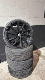 Zomerset Volkswagen Caddy golf 235/35R19 michelin Hankook, 19 inch, Bestelwagen, Banden en Velgen, Ophalen of Verzenden