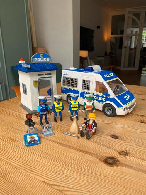 Playmobil Politie set - Politiebus en kantoor / gevangenis, Kinderen en Baby's, Speelgoed | Playmobil, Zo goed als nieuw, Ophalen