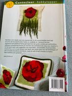 Vorm en kleur met vilt - Natvilttechniek, Ophalen of Verzenden, Zo goed als nieuw, Borduren en Naaien