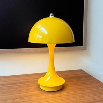 Retro mushroom lamp draadloos en dimbaar beschikbaar voor biedingen