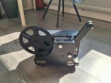 Bolex 18-3 TC multispeed projector. beschikbaar voor biedingen
