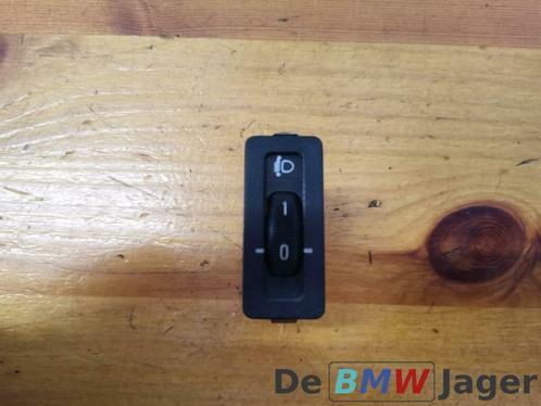 schakelaar koplamphoogte BMW 3-serie Compact E36 61318360882, Auto-onderdelen, Dashboard en Schakelaars, BMW, Gebruikt, Ophalen of Verzenden