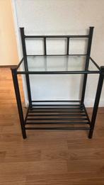 2 zwarte nachtkastjes met glasplaat, Minder dan 45 cm, Metaal of Aluminium, Ophalen of Verzenden, Zo goed als nieuw