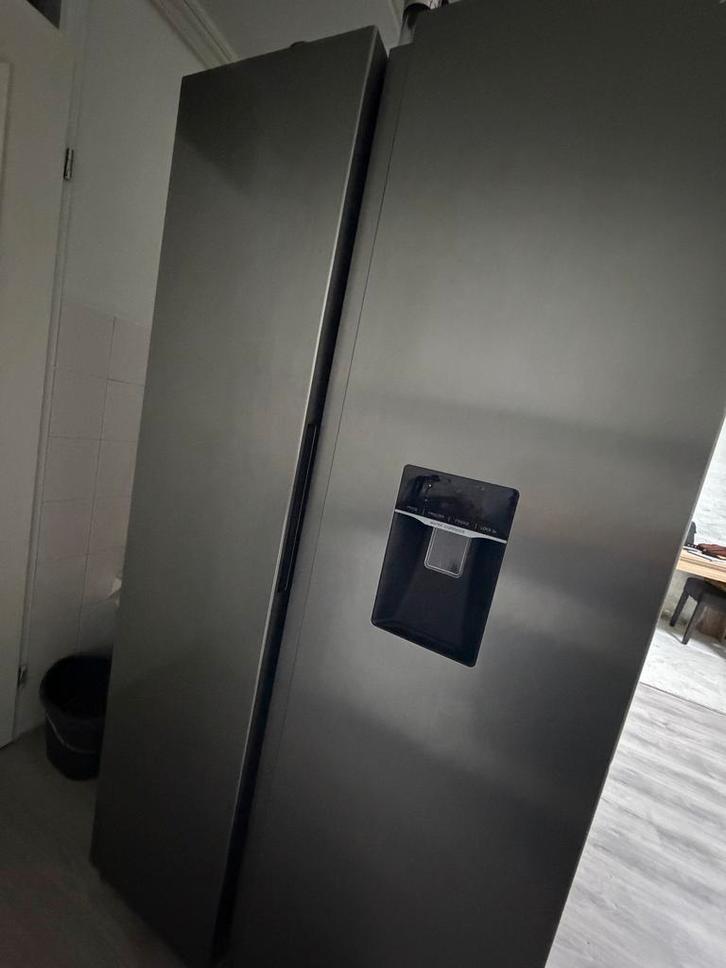 Veripart Amerikaanse Koelkast - Ruim en Stijlvol!, Witgoed en Apparatuur, Koelkasten en IJskasten, Zo goed als nieuw, Met aparte vriezer