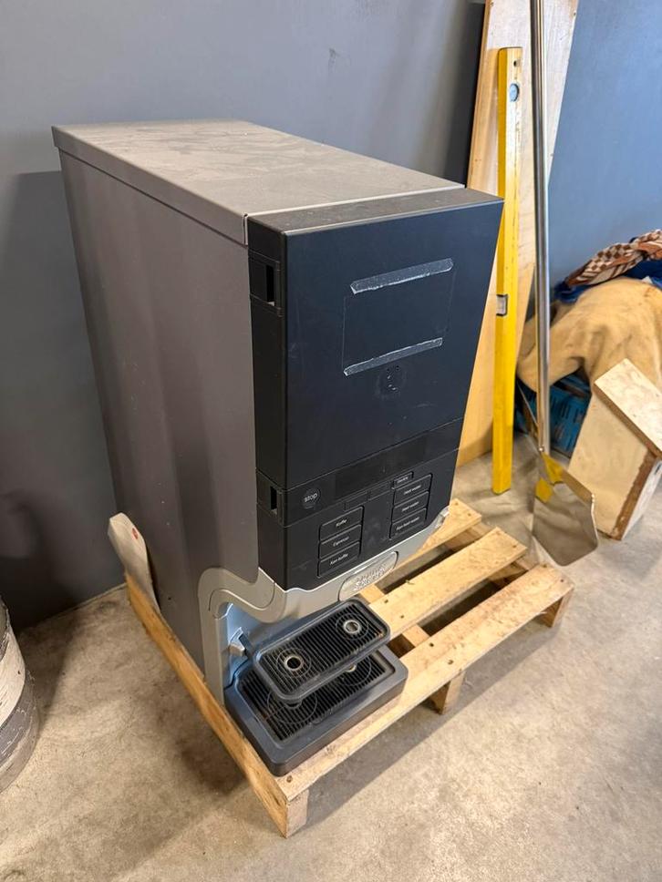 Douwe Egberts Automaat 380V, Huis en Inrichting, Kasten | Roldeurkasten en Archiefkasten, Zo goed als nieuw, Minder dan 100 cm