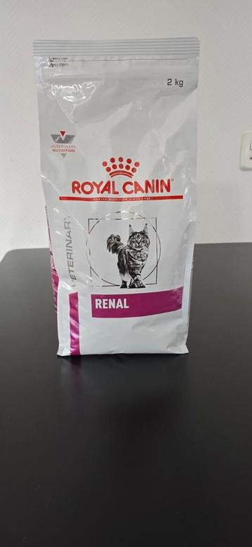 Nieuwe zak 2kg Renal Royal Canin beschikbaar voor biedingen