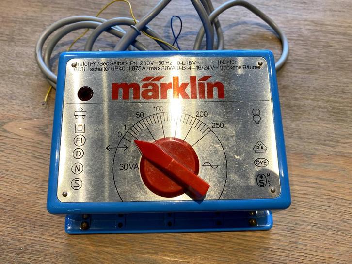 HO Marklin 6631 transfo 30 VA (628), Hobby en Vrije tijd, Modeltreinen | H0, Gebruikt, Transformator of Voeding, Wisselstroom