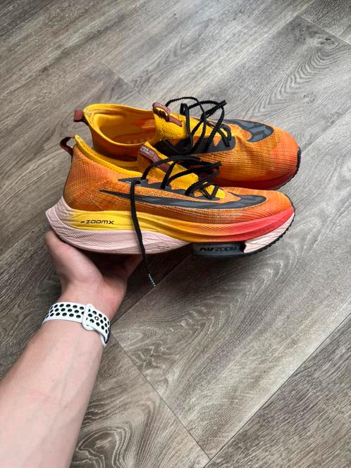 Nike Air Zoom AlphaFly next% FlyKnit size 44, Sport en Fitness, Loopsport en Atletiek, Gebruikt, Hardloopschoenen, Nike, Ophalen