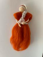 Prachtig handgemaakt bloemenmeisje van zachte wol, Ophalen of Verzenden, Nieuw, Overige typen