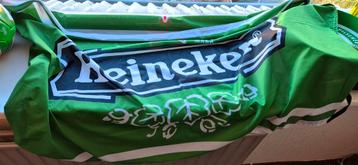 Diverse Heineken spullen beschikbaar voor biedingen