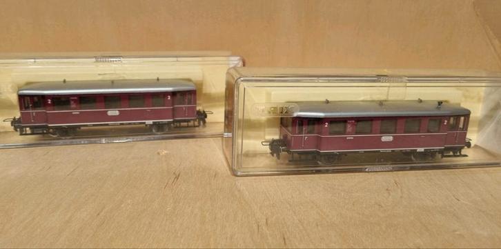 Trix Express 2 bijwagen 53 2272, Hobby en Vrije tijd, Modeltreinen | H0, Gebruikt, Wagon, Gelijkstroom, Trix, Ophalen of Verzenden