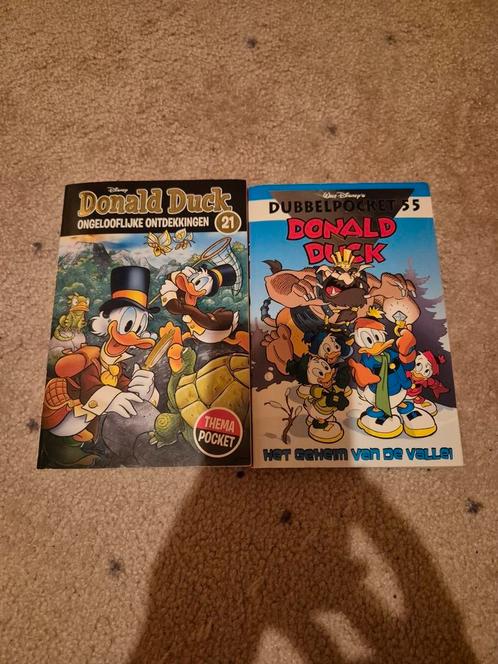 2 Donald Duck Pockets Themapocket 21 en Dubbelpocket 55, Boeken, Stripboeken, Zo goed als nieuw, Meerdere stripboeken, Ophalen of Verzenden