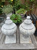 2 mooie brocante tuinpotten franse stijl, Ophalen, Gebruikt