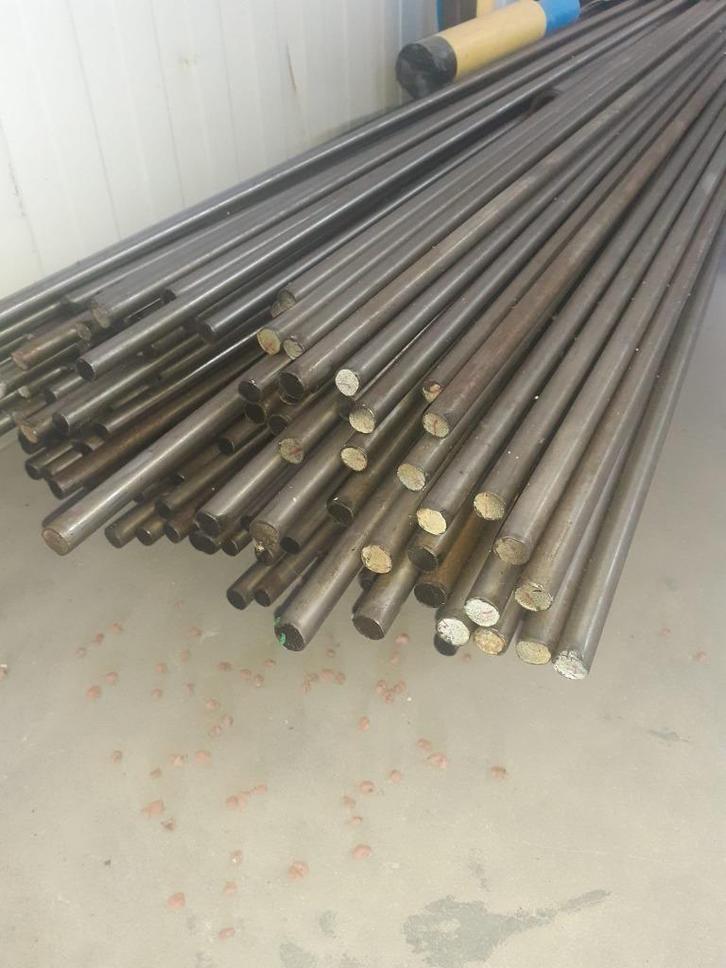 Staal as metaal ijzer rond Ø 15 mm, Doe-het-zelf en Verbouw, IJzerwaren en Bevestigingsmiddelen, Nieuw, Overige typen, 250 mm of meer