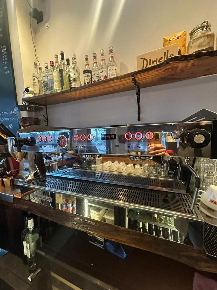 La Marzocco Linea PB 3 Groeps 2023, Witgoed en Apparatuur, Koffiemachine-accessoires, Zo goed als nieuw, Ophalen