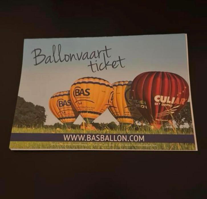 Ballonvaart 4 personen bas ballonvaarten, Tickets en Kaartjes, Kortingen en Cadeaubonnen, Drie personen of meer, Cadeaubon