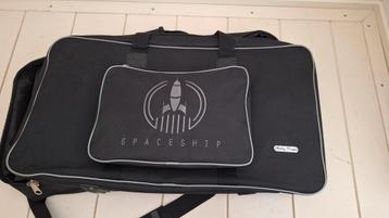 Harley Benton spaceship 60 beschikbaar voor biedingen